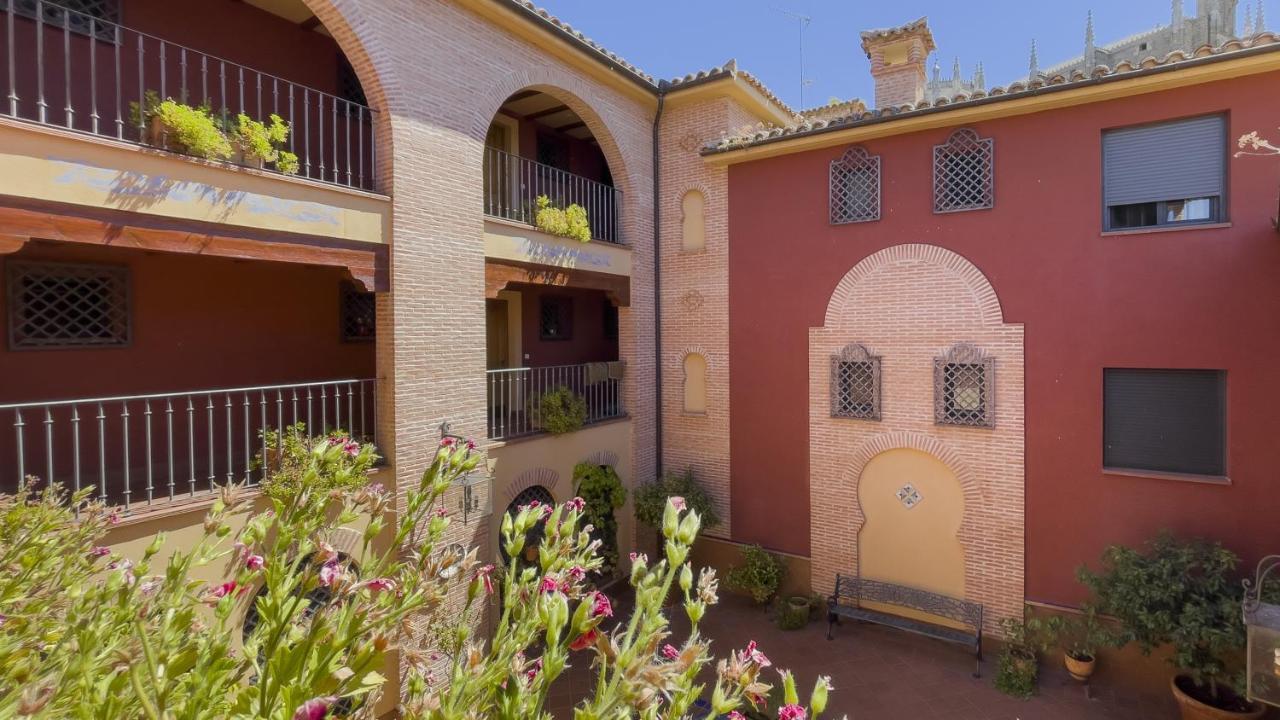 El Capricho De Ana - Apartamentos Aloha Toledo Kültér fotó